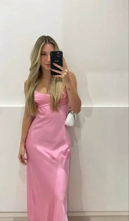Robe Longue Satinée Rose à Bretelles Fines - JOLYUP