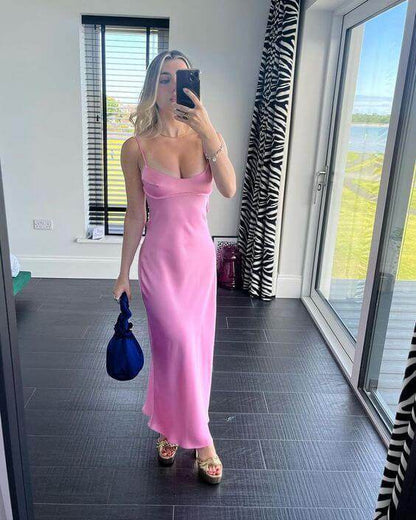 Robe Longue Satinée Rose à Bretelles Fines - JOLYUP